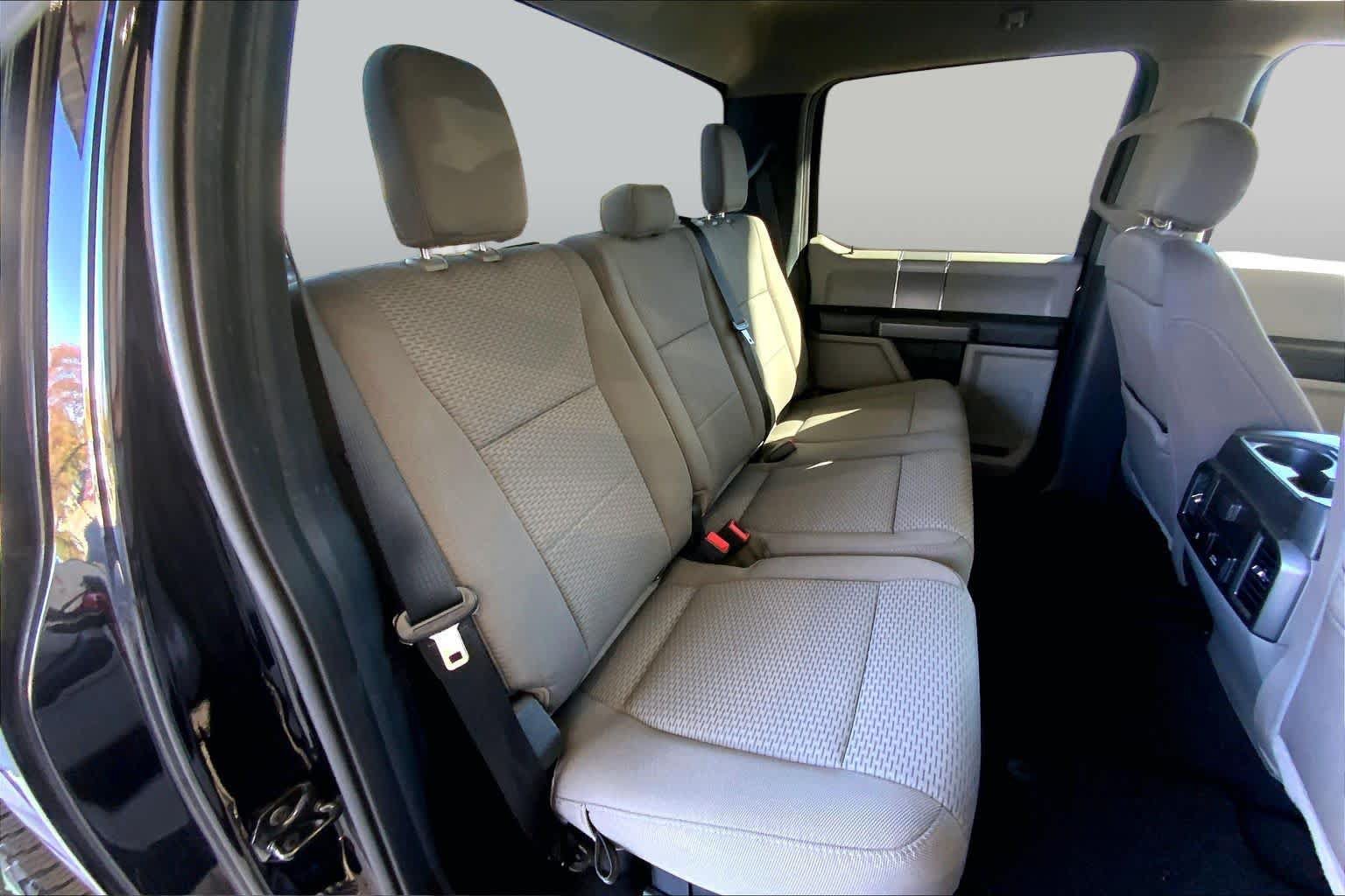Used 2020 Ford F250 XLT w/ XLT Premium Package AWD/4WD image 18