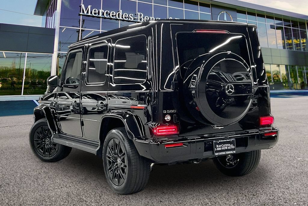 New 2027 Mercedes-Benz G 580 e image 3