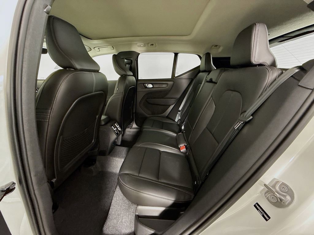 New 2026 Volvo XC40 B4 Plus w/ Protection Package image 25