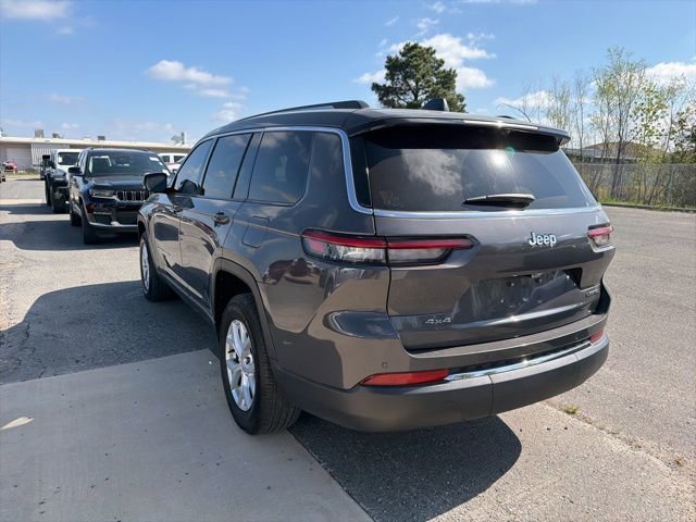 Used 2023 Jeep Grand Cherokee L Limited w/ Luxury Tech Group II image 6