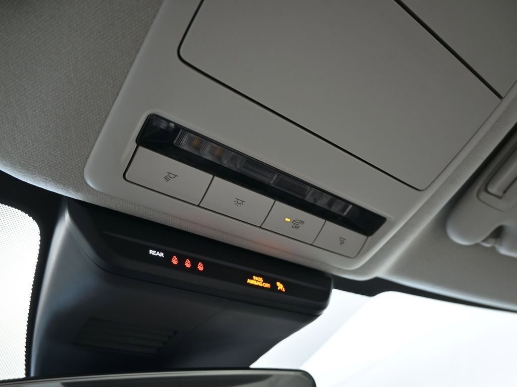 Used 2023 MAZDA CX-30 AWD 2.5 S w/ Preferred Package image 21