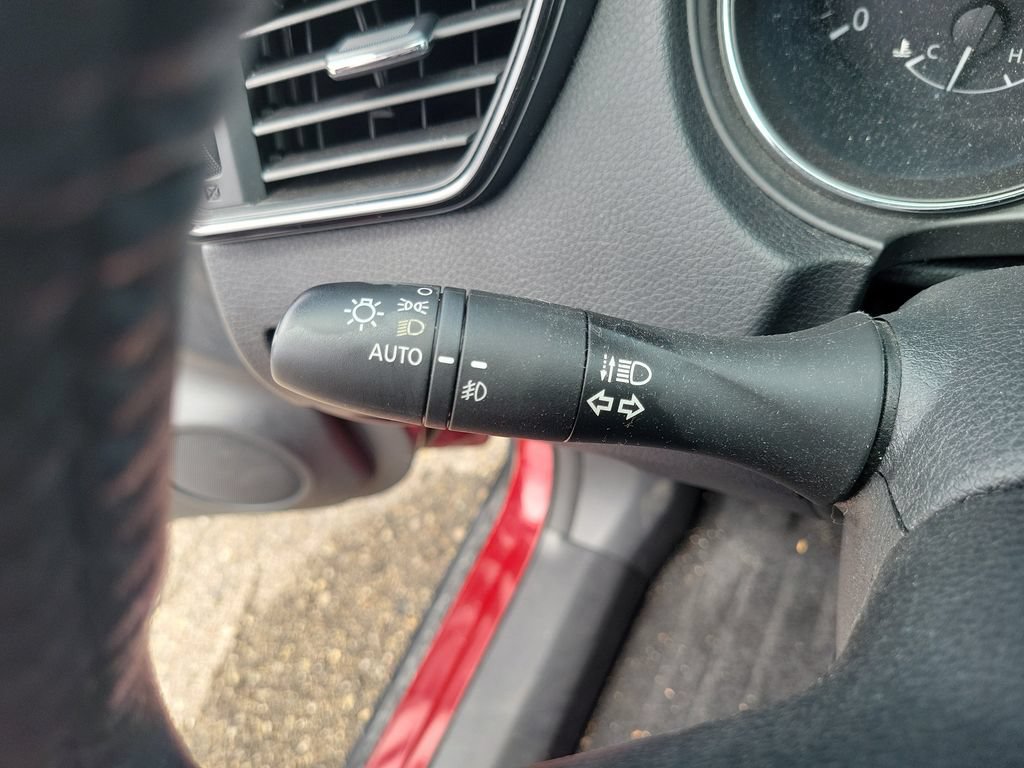 Used 2019 Nissan Rogue SL w/ Premium Package AWD/4WD image 18