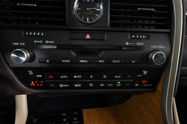 Used 2018 Lexus RX 450hL Premium w/ Premium Package image 27