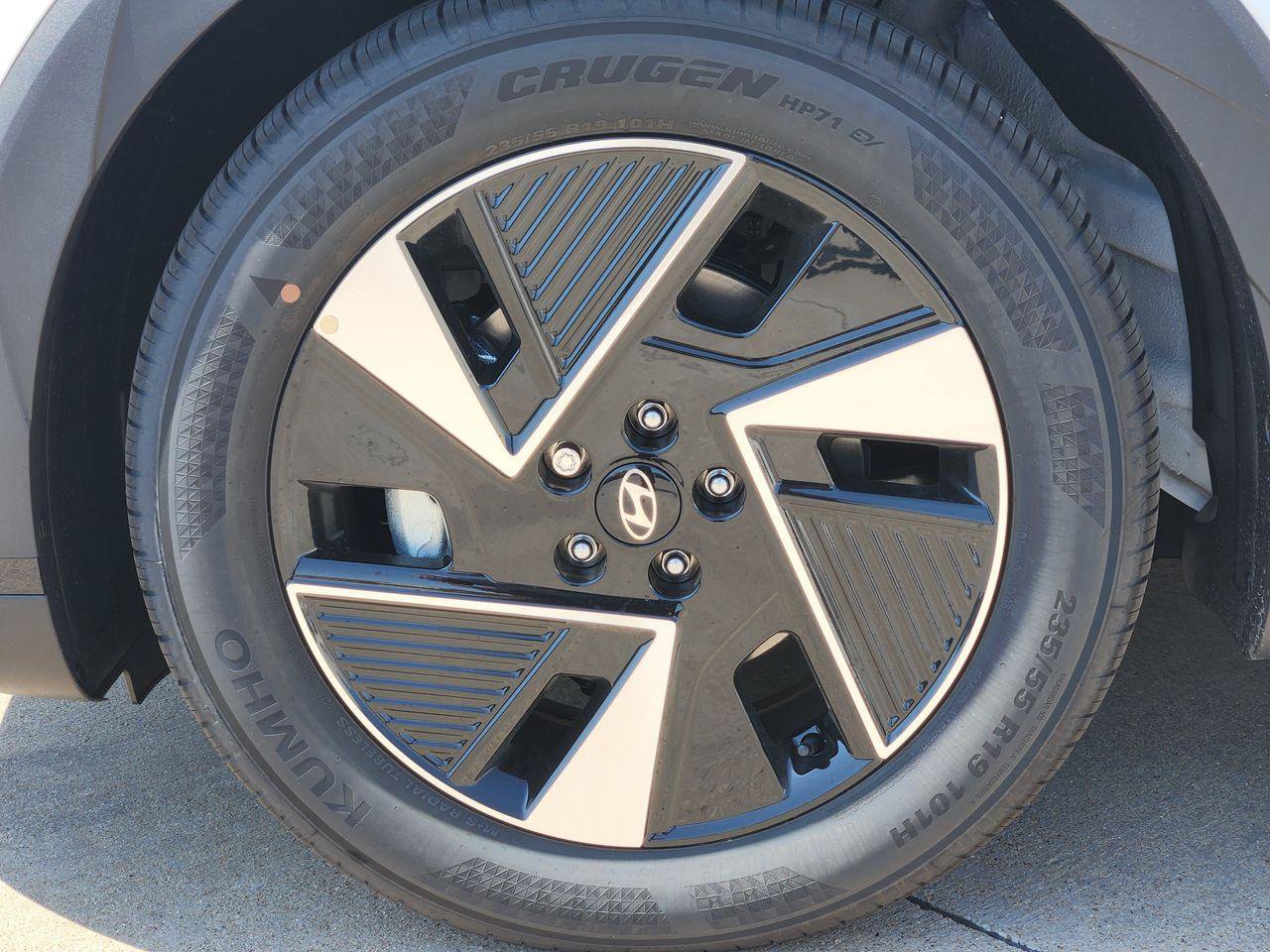 New 2027 Hyundai Ioniq 5 SE RWD image 7