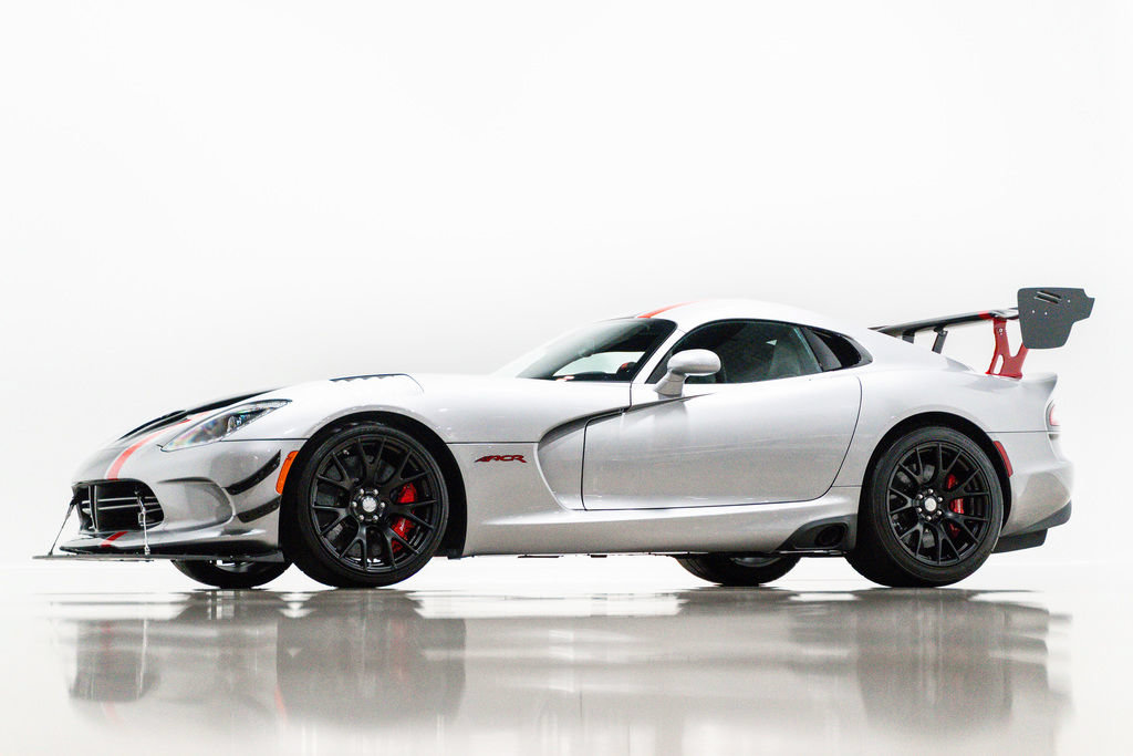 Used 2017 Dodge Viper ACR w/ Extreme Aero Package RWD image 91