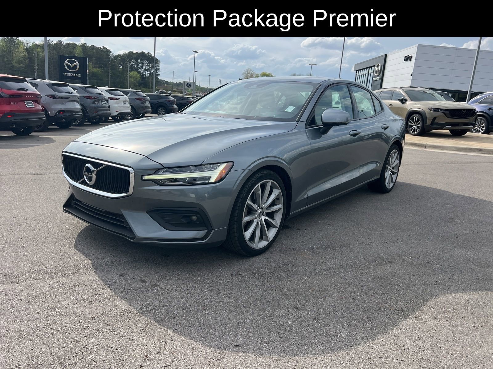 Used 2021 Volvo S60 T5 Momentum w/ Protection Package Premier image 3