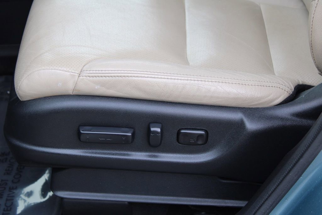 Used 2015 Honda CR-V EX-L image 17