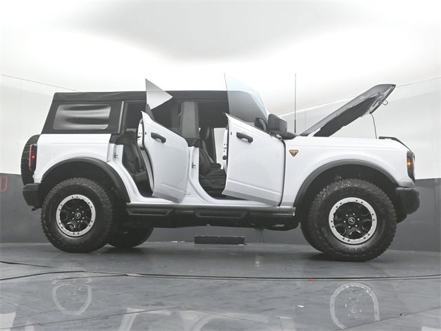 Certified 2023 Ford Bronco Badlands w/ Sasquatch Package image 49