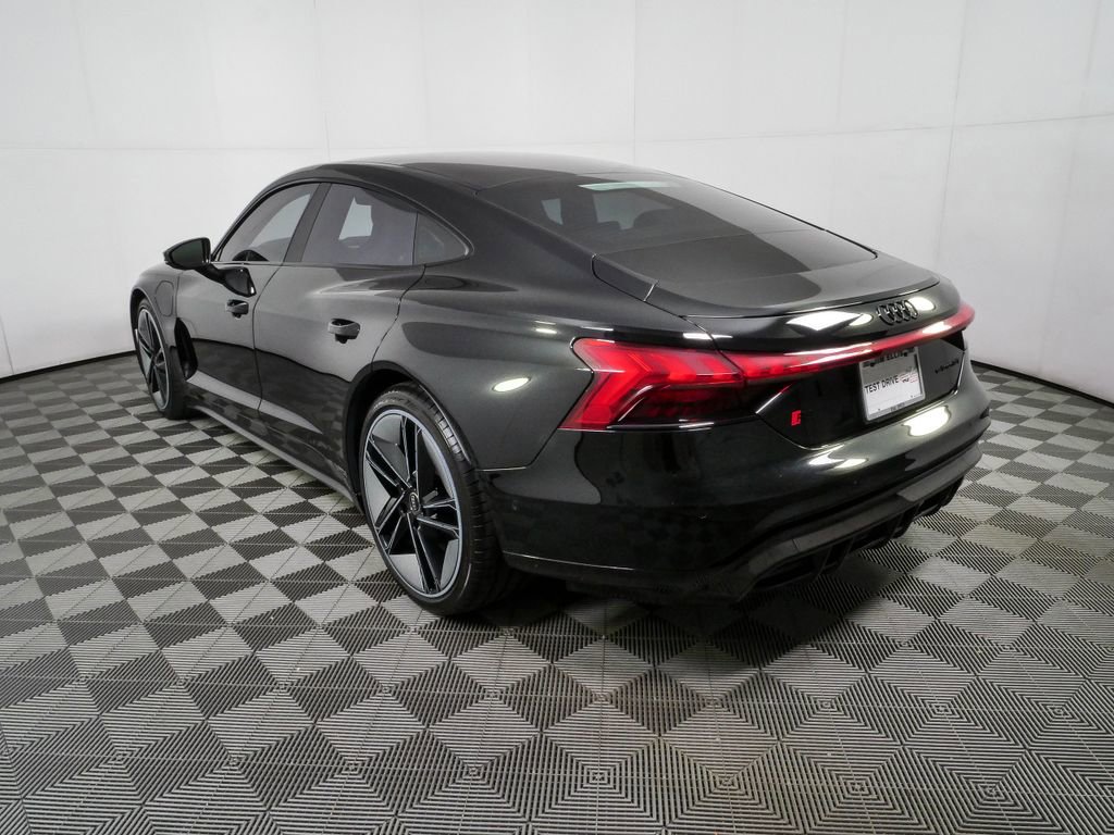 Used 2023 Audi RS e-tron GT w/ Ceramic Brake Package AWD/4WD image 29