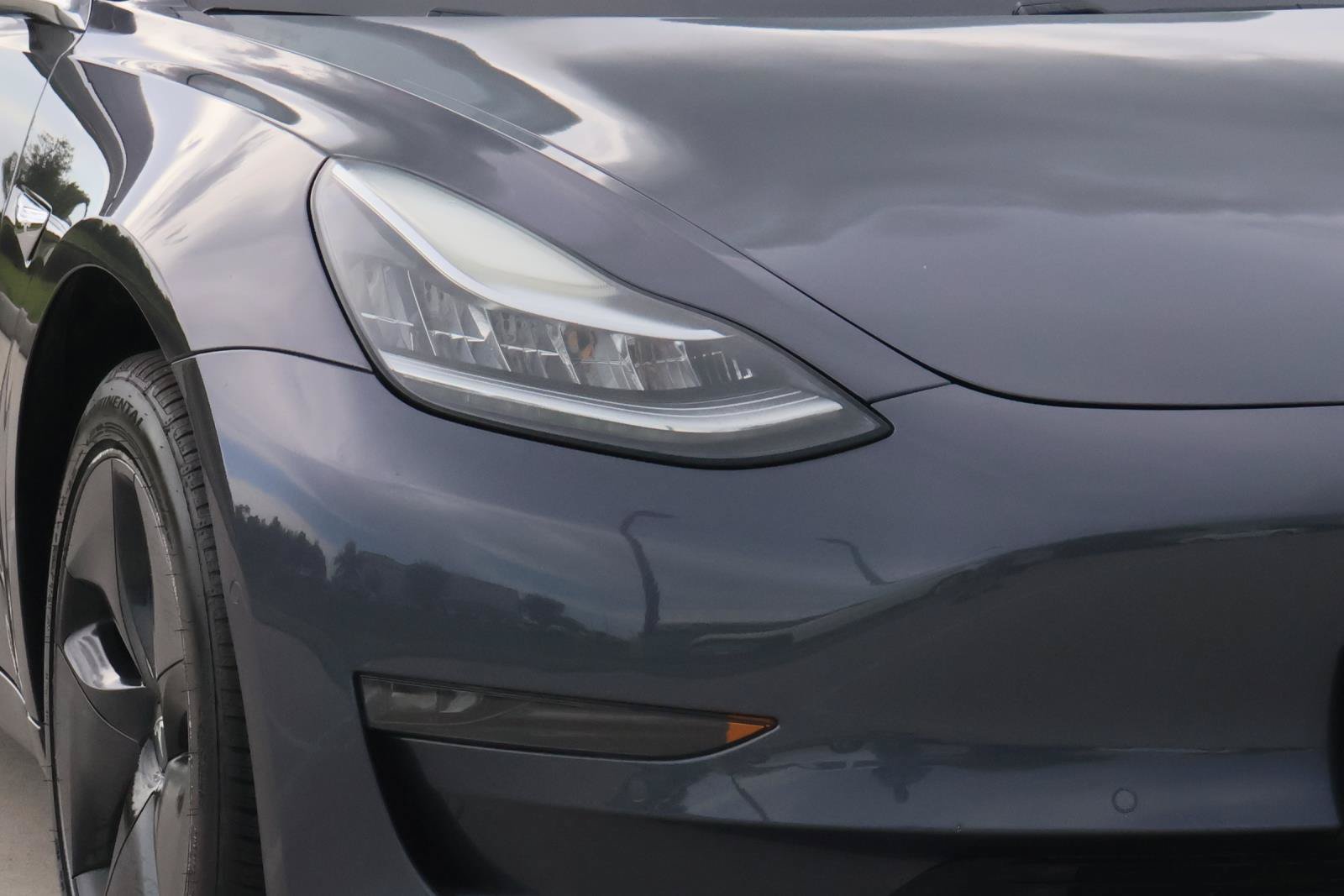 Used 2018 Tesla Model 3 Long Range RWD image 7