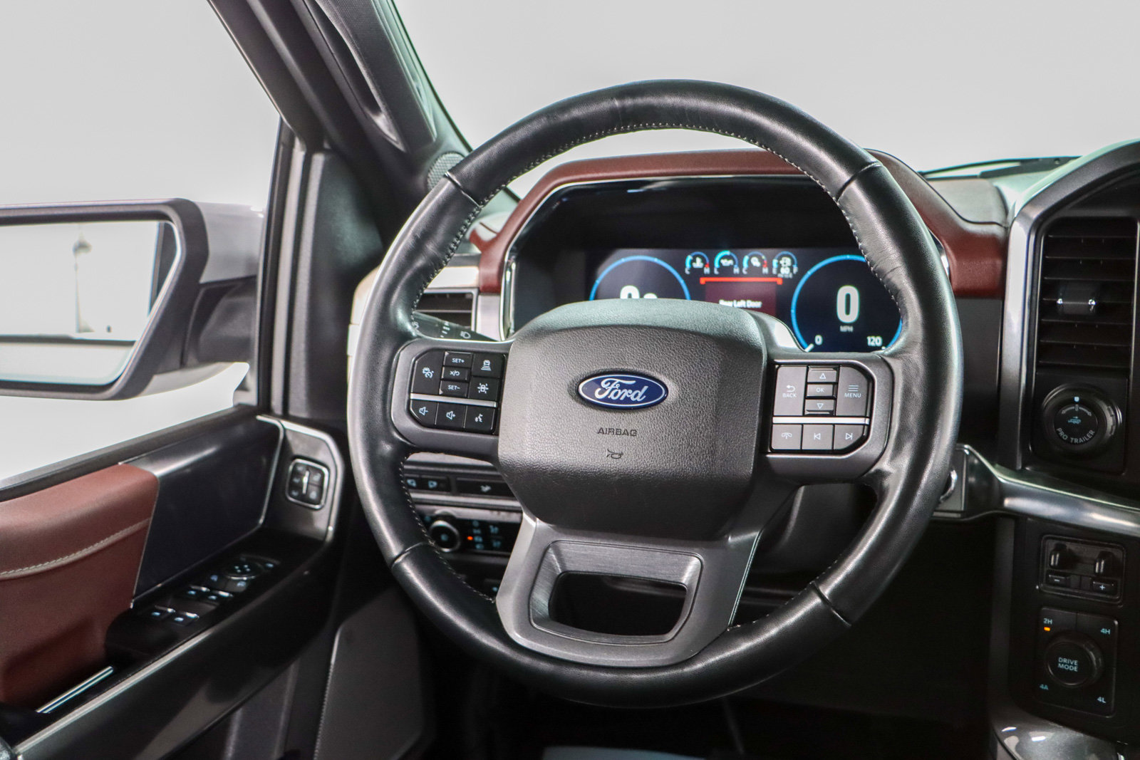 Used 2023 Ford F150 Lariat w/ Equipment Group 502A High image 14