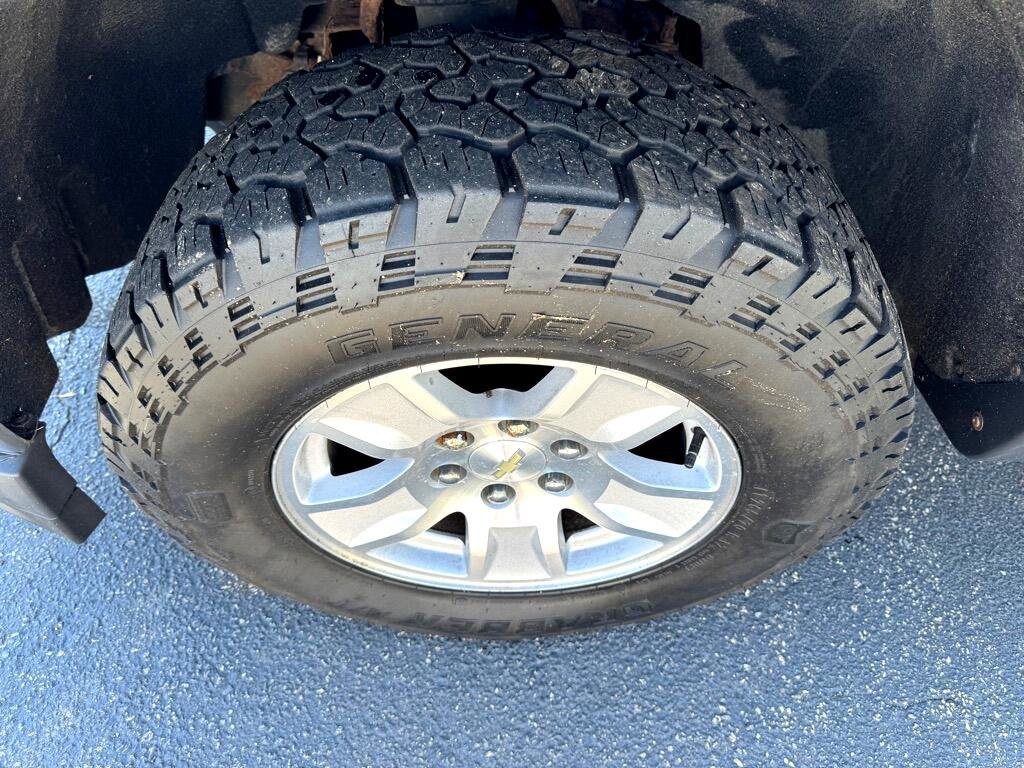 Used 2017 Chevrolet Silverado 1500 LT w/ All Star Edition image 2