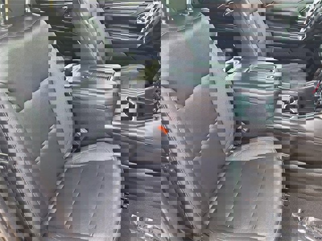 Used 2023 Chevrolet Tahoe Z71 w/ Luxury Package image 19