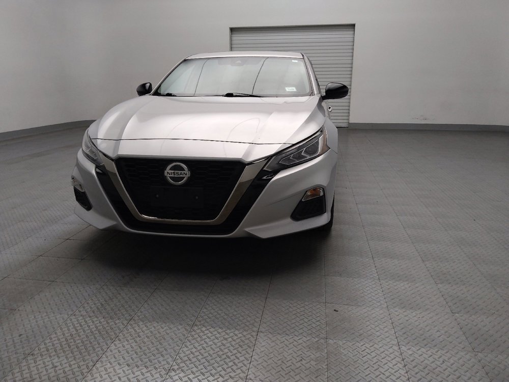 Used 2020 Nissan Altima 2.5 SR w/ Premium Package image 15