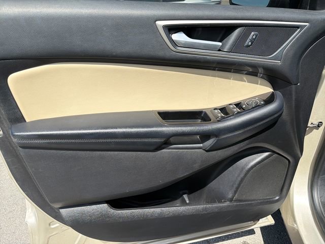 Used 2018 Ford Edge SEL w/ Equipment Group 201A image 16