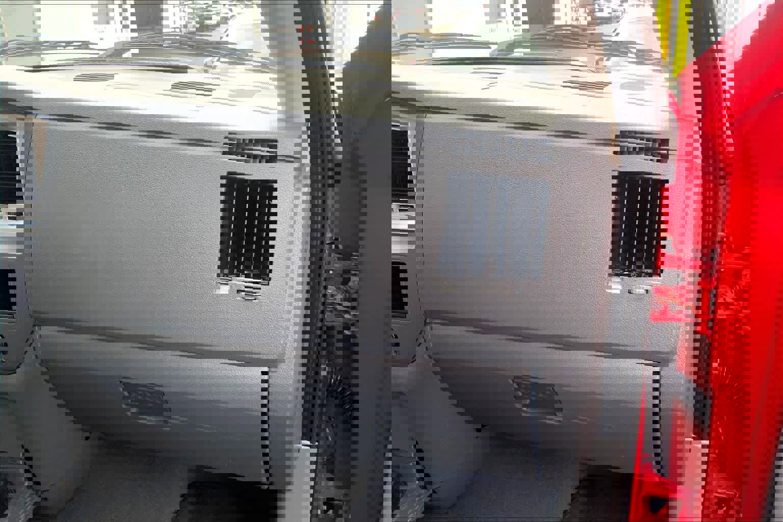 Used 2007 Dodge Ram 1500 Truck SLT image 19