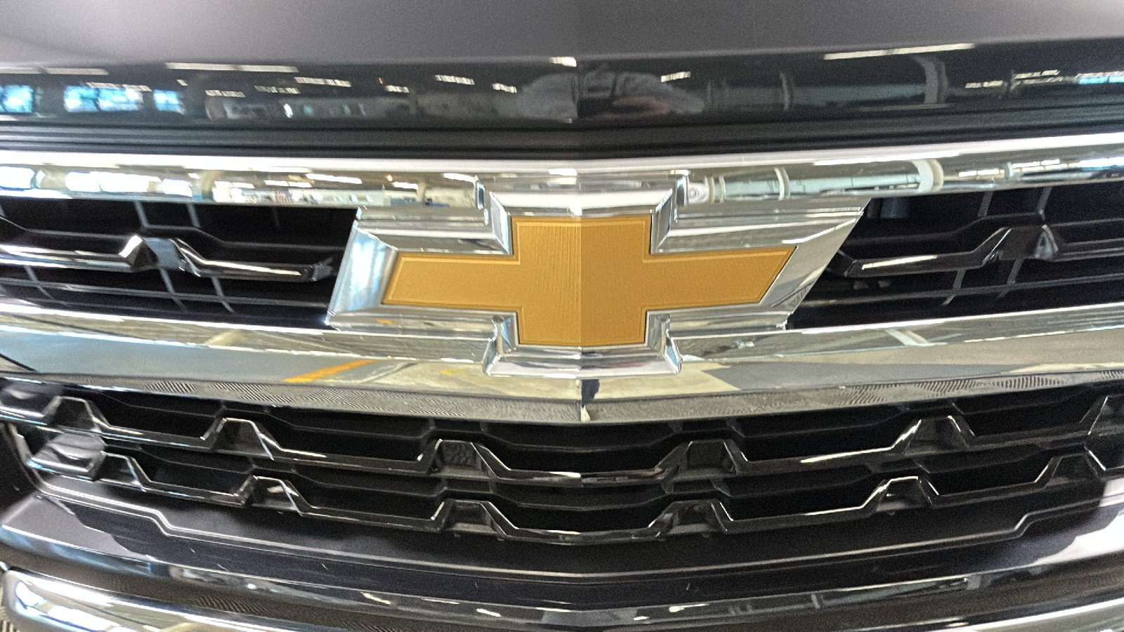 Used 2024 Chevrolet Silverado 1500 LT AWD/4WD image 9