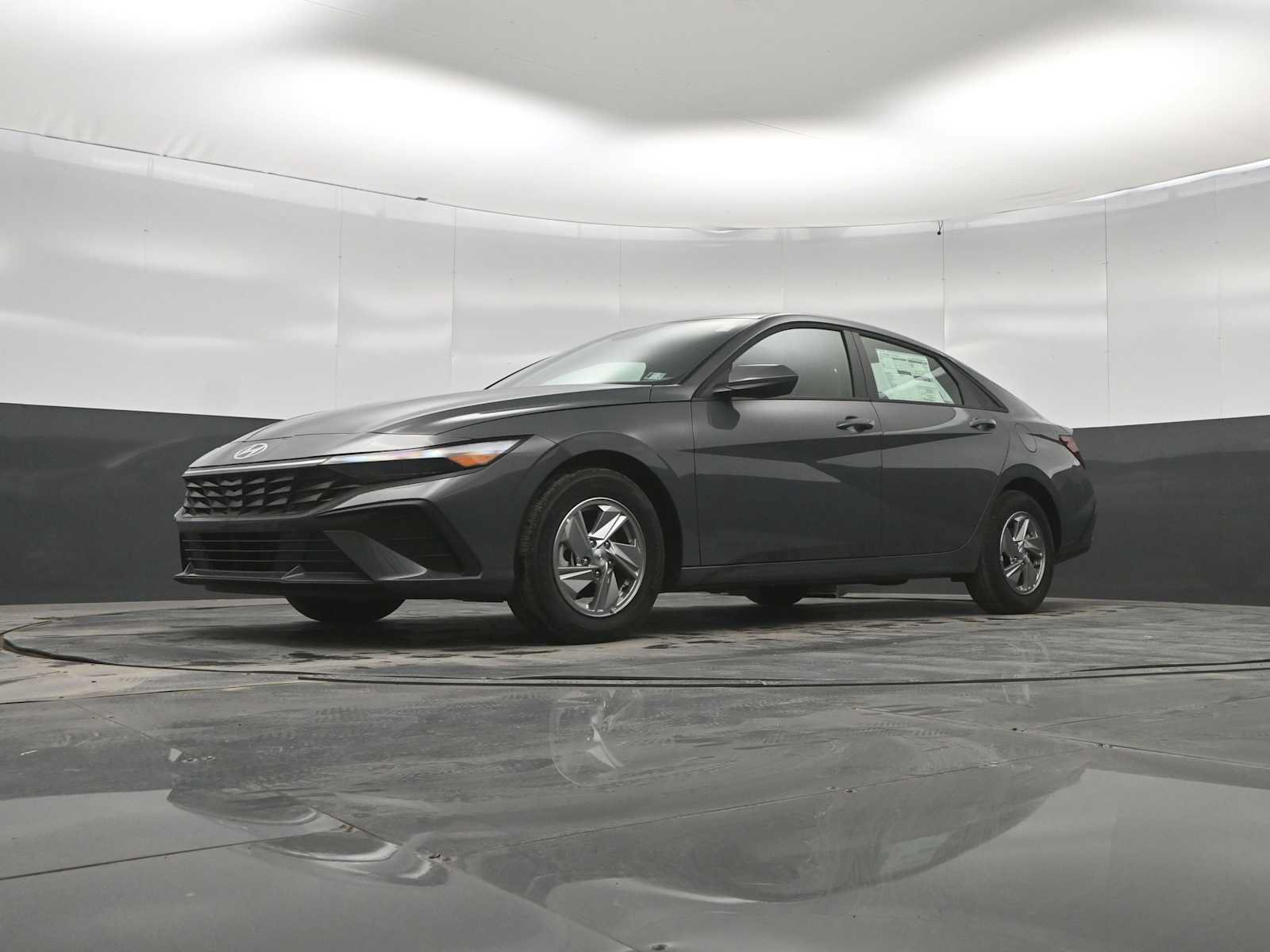 New 2026 Hyundai Elantra SE FWD image 34