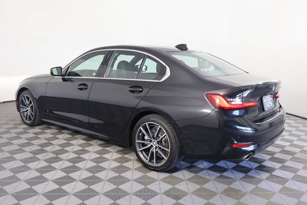 Used 2020 BMW 330i Sedan w/ Convenience Package RWD image 6
