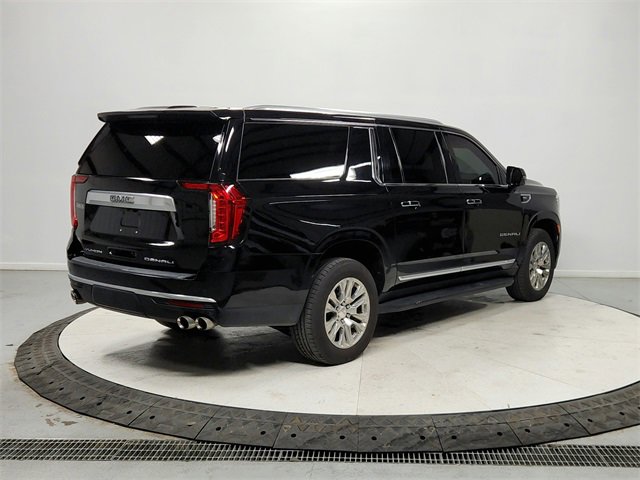 Used 2021 GMC Yukon XL Denali image 7