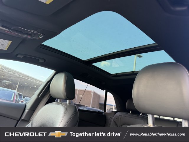 Used 2024 Audi Q8 Prestige w/ Prestige Package AWD/4WD image 30