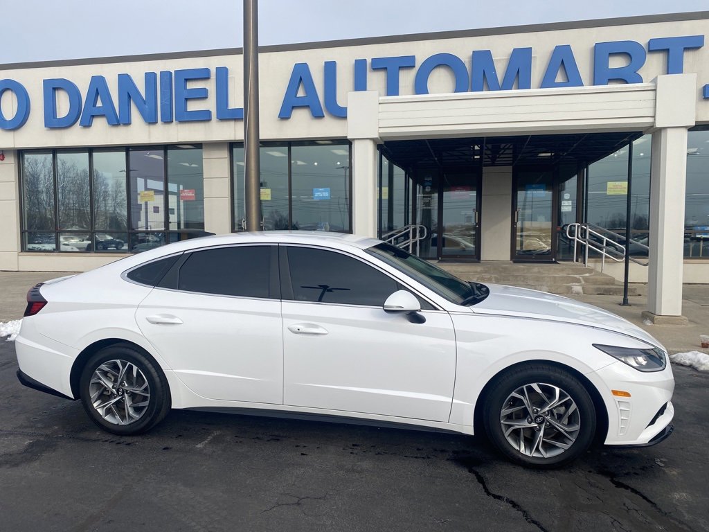 Used 2023 Hyundai Sonata SEL image 21