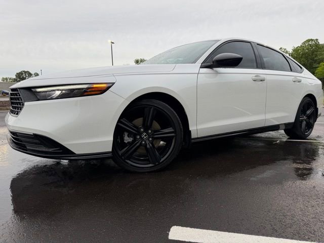 Used 2023 Honda Accord Sport image 6
