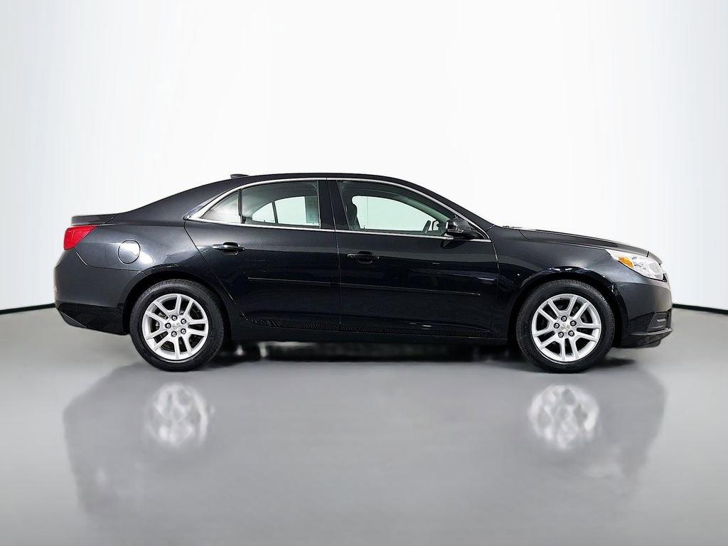 Used 2015 Chevrolet Malibu LT w/ Power Convenience Package FWD image 8