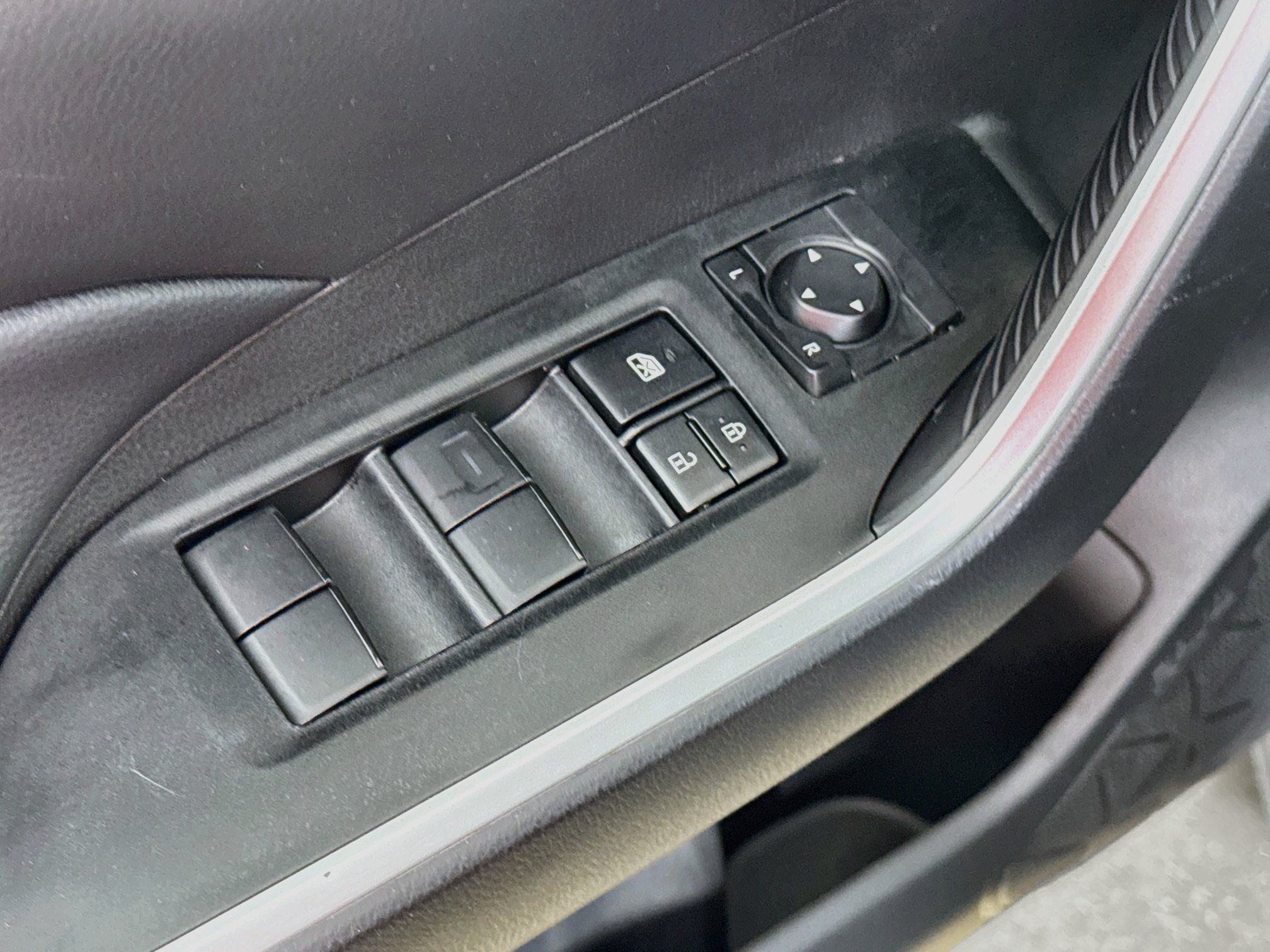 Certified 2024 Toyota RAV4 LE FWD image 17