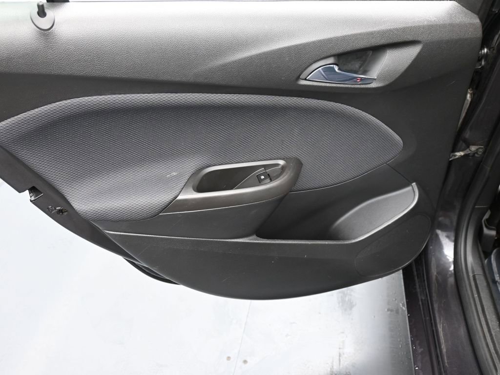 Used 2016 Chevrolet Cruze LT w/ Convenience Package image 12