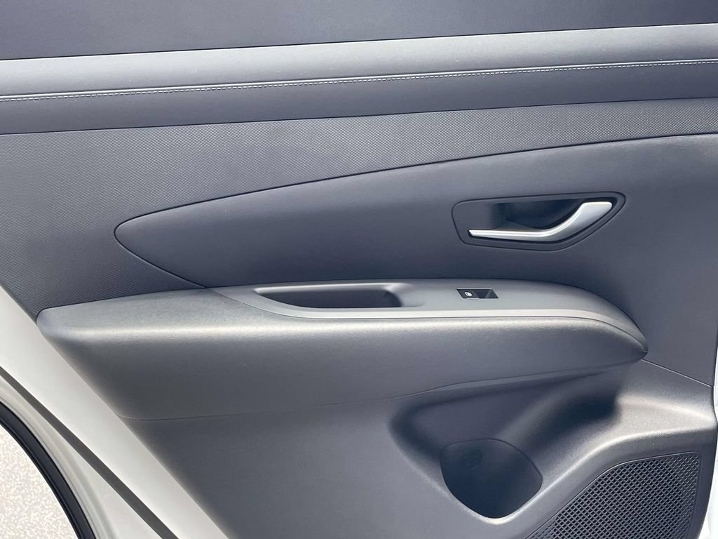 Certified 2026 Hyundai Tucson SE FWD image 9