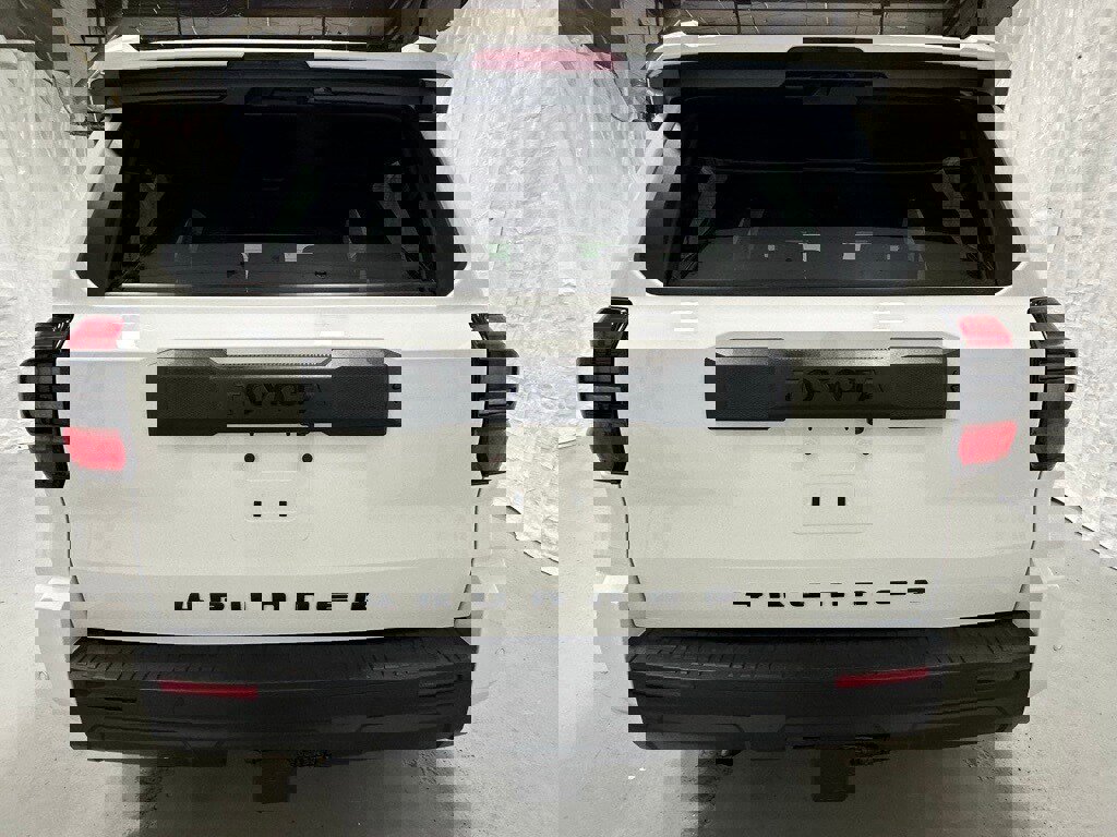 Used 2025 Toyota 4Runner TRD Off-Road image 6