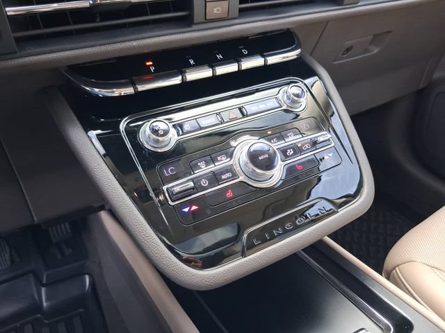 Used 2020 Lincoln Corsair Reserve FWD image 21