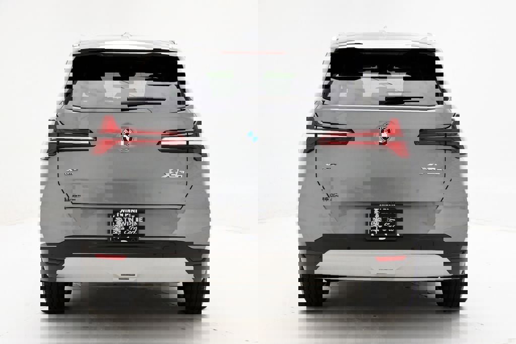 Used 2025 BMW X3 xDrive30i w/ Premium Package image 8