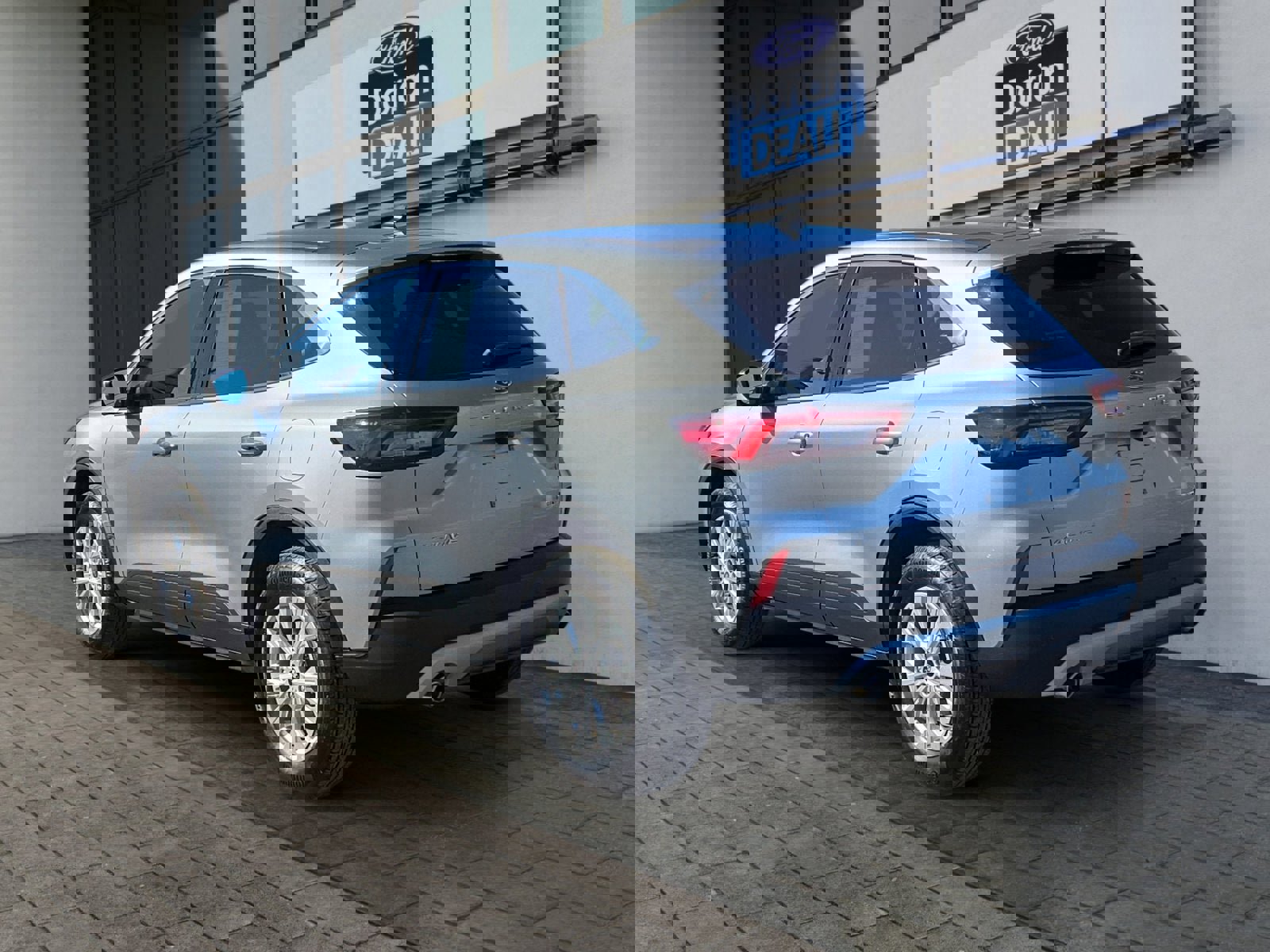 Certified 2024 Ford Escape Active w/ Tech Pack #2 image 5