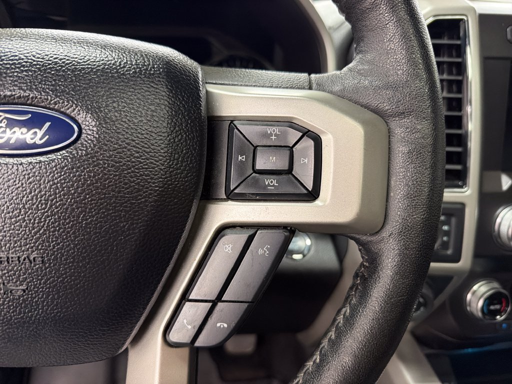 Certified 2020 Ford F150 Lariat w/ Equipment Group 502A Luxury AWD/4WD image 22