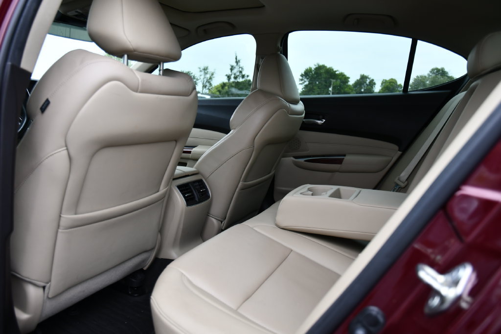 Used 2016 Acura TLX w/ Advance Package FWD image 21