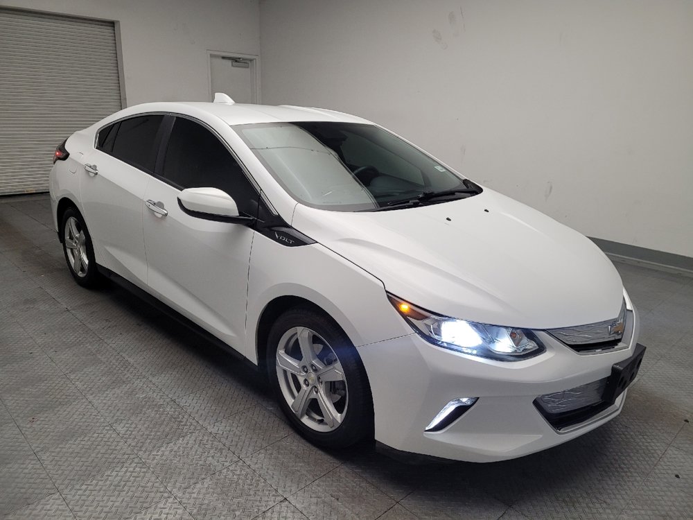 Used 2017 Chevrolet Volt LT w/ Comfort Package image 13