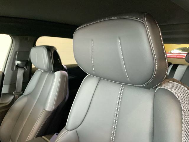 Certified 2024 Cadillac Lyriq Tech w/ Driver Assist Package RWD image 19
