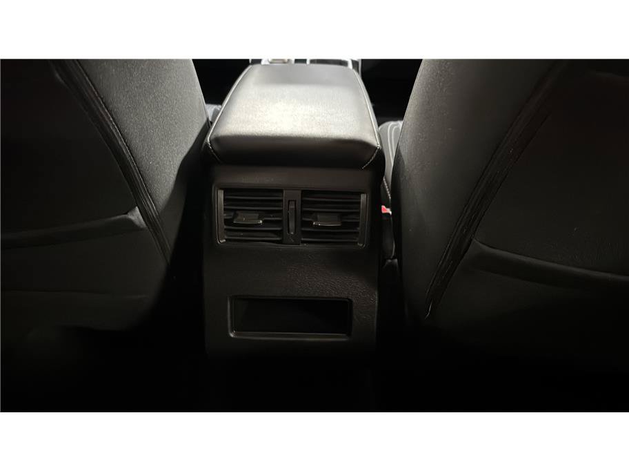 Used 2025 Mitsubishi Outlander ES FWD image 25