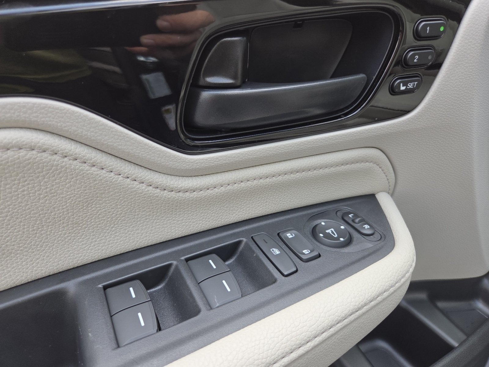 New 2026 Honda Odyssey Touring image 31