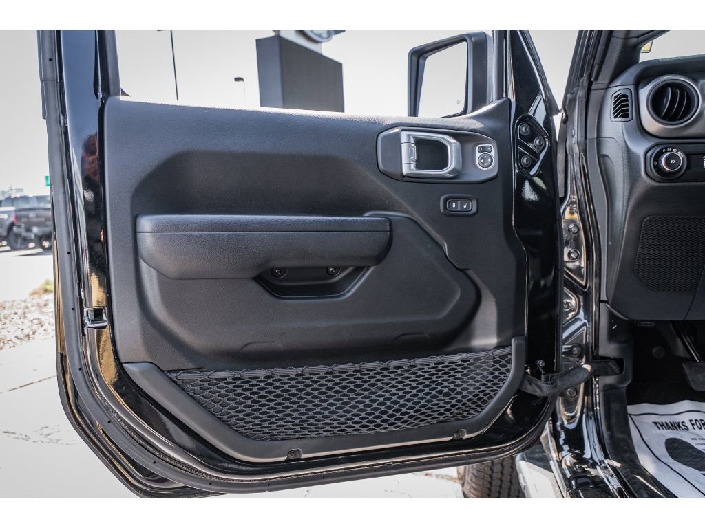 Used 2023 Jeep Wrangler Unlimited Sport AWD/4WD image 6