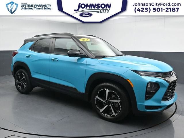 Used 2022 Chevrolet TrailBlazer RS FWD image 2