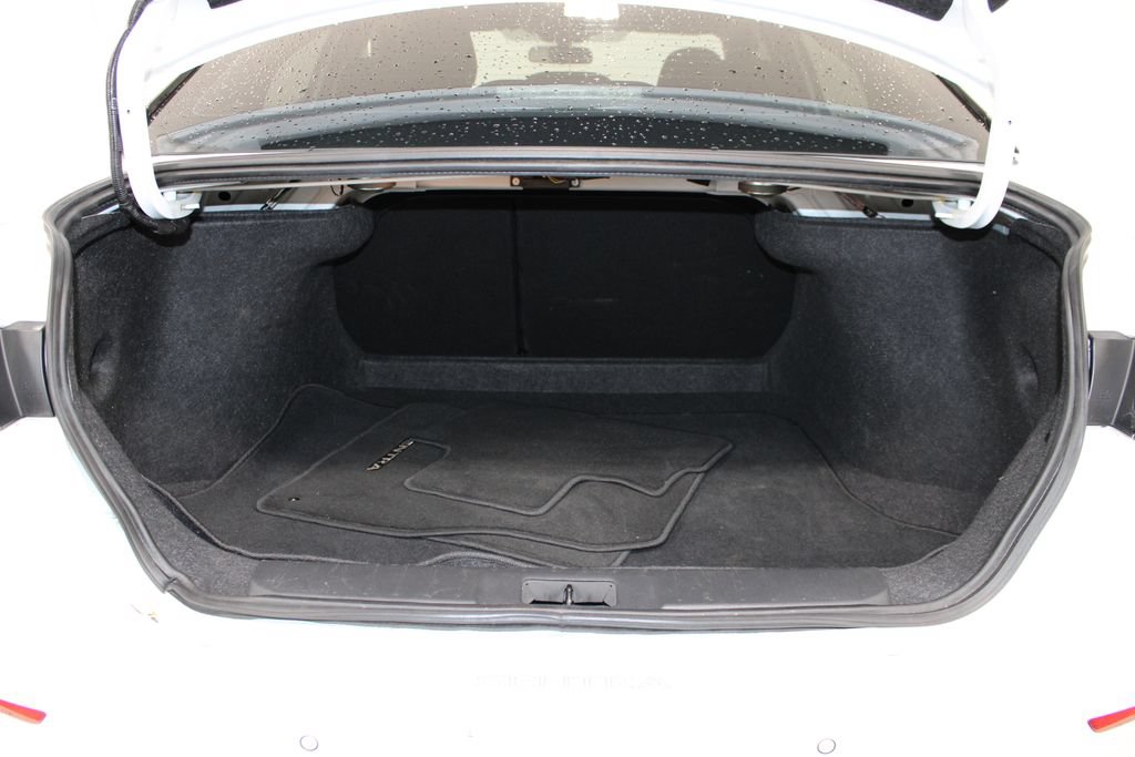 Used 2024 Nissan Sentra SR FWD image 7