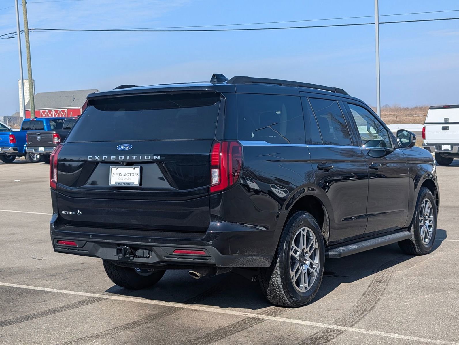 Used 2025 Ford Expedition Active image 4