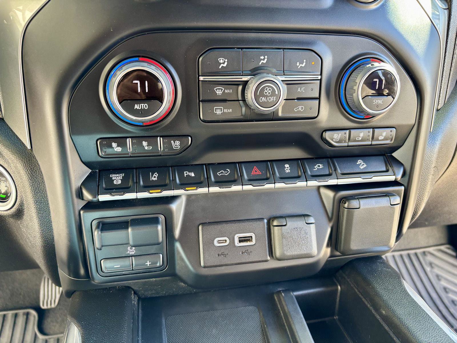 Used 2022 Chevrolet Silverado 3500 LTZ w/ LTZ Premium Texas Edition image 40