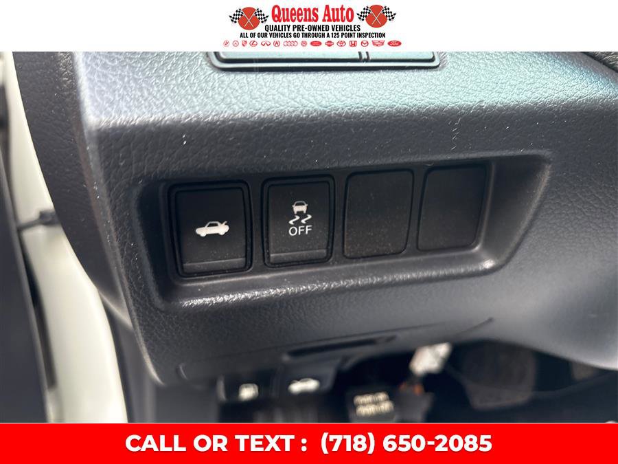 Used 2017 Nissan Altima 2.5 SR FWD image 44
