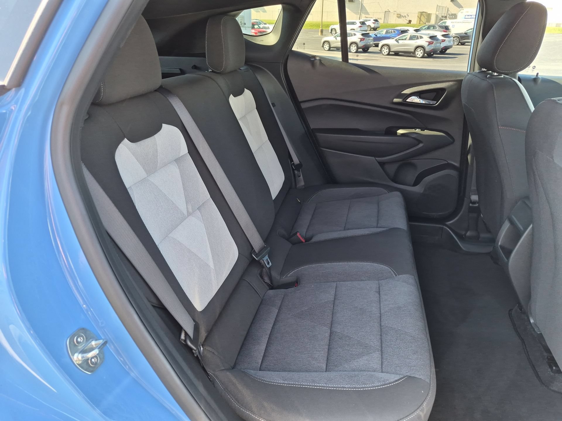 Certified 2024 Chevrolet Trax RS w/ Sunroof Package FWD image 27