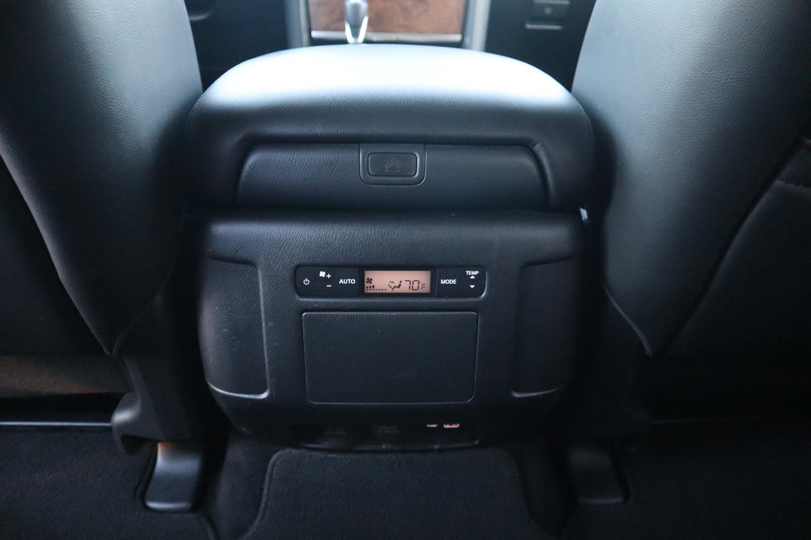 Used 2022 Nissan Armada SL image 44