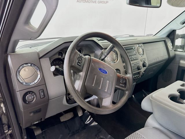 Used 2016 Ford F250 XLT w/ XLT Premium Package image 9